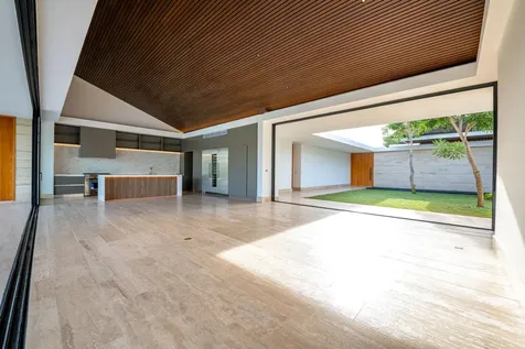21 Flamboyanes Casa de Campo DR 22000