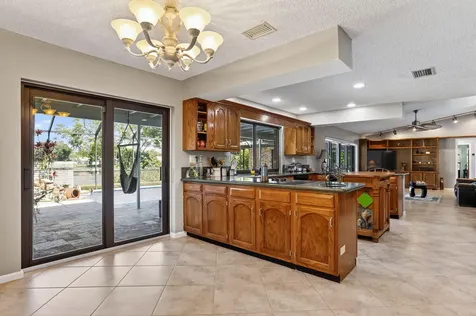 11351 Nw 11th Court Coral Springs FL 33071