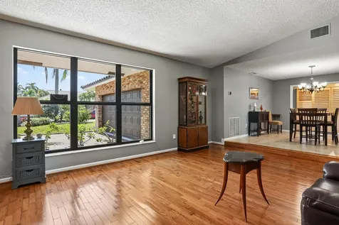 11351 Nw 11th Court Coral Springs FL 33071