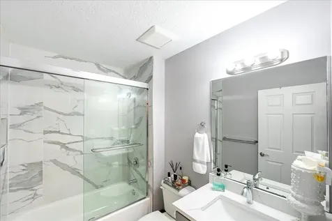 448 Sw Vista Lake Drive Port Saint Lucie FL 34953