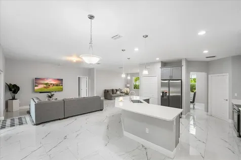 448 Sw Vista Lake Drive Port Saint Lucie FL 34953