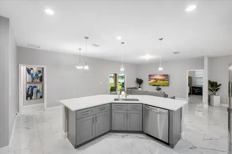 448 Sw Vista Lake Drive Port Saint Lucie FL 34953
