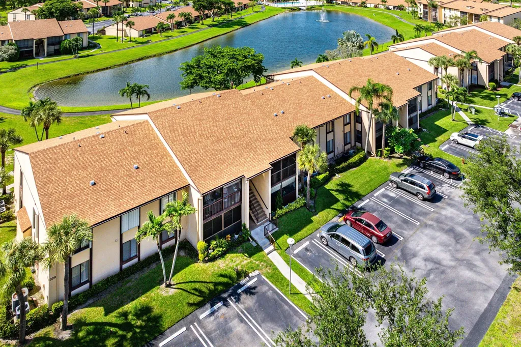 826 Sky Pine Way Greenacres FL 33415