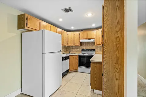 826 Sky Pine Way Greenacres FL 33415