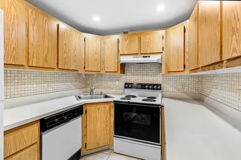 826 Sky Pine Way Greenacres FL 33415
