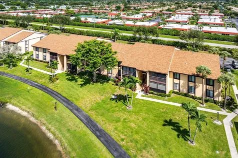 826 Sky Pine Way Greenacres FL 33415