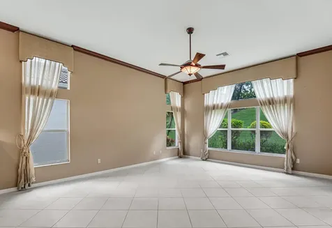 7932 Seagrape Shores Drive Lake Worth FL 33467