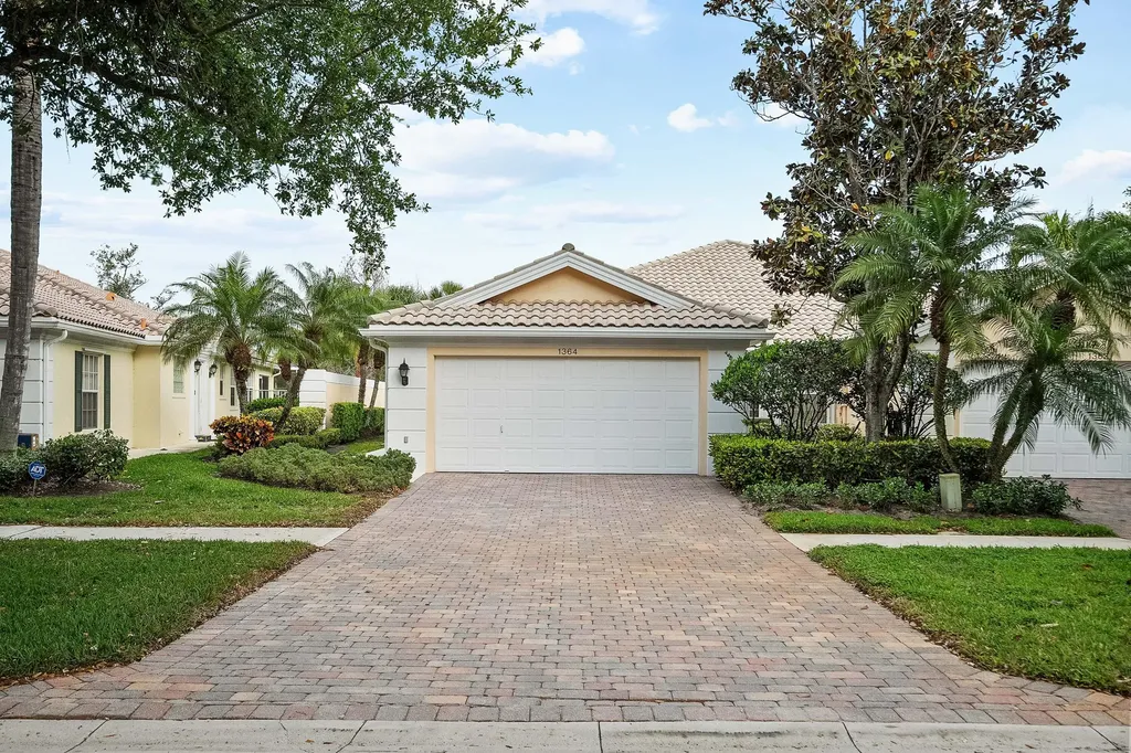 1364 Saint Lawrence Drive Palm Beach Gardens FL 33410