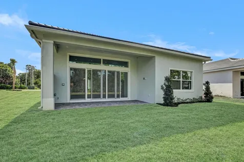 146 Se Palma Street Port Saint Lucie FL 34984