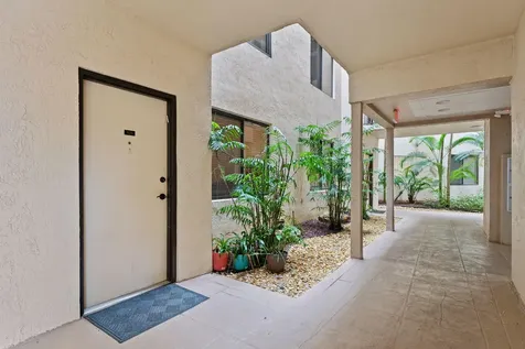 7546 La Paz Boulevard Boca Raton FL 33433