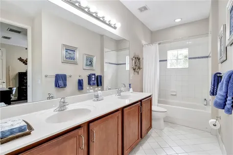 1828 Grey Falcon Circle Vero Beach FL 32962