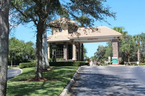 1828 Grey Falcon Circle Vero Beach FL 32962