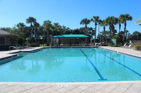 1828 Grey Falcon Circle Vero Beach FL 32962