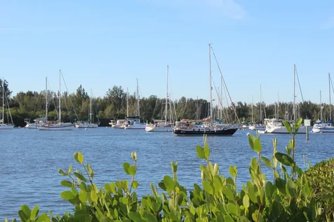 1828 Grey Falcon Circle Vero Beach FL 32962