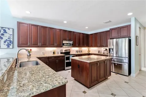 1828 Grey Falcon Circle Vero Beach FL 32962
