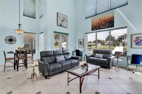 1828 Grey Falcon Circle Vero Beach FL 32962