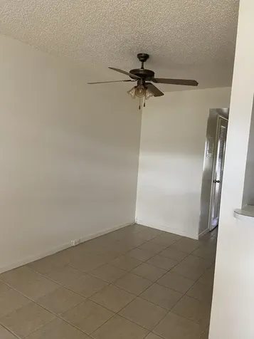 423 Chatham U West Palm Beach FL 33417