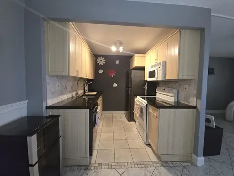 2010 Westbury F Deerfield Beach FL 33442