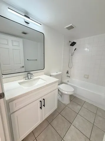 5025 Wiles Road Coconut Creek FL 33073