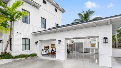 230 George Bush Boulevard Delray Beach FL 33444
