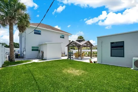 305 Cypress Drive Lake Park FL 33403