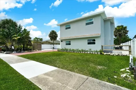 305 Cypress Drive Lake Park FL 33403