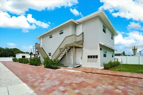 305 Cypress Drive Lake Park FL 33403