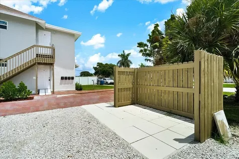 305 Cypress Drive Lake Park FL 33403