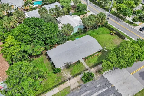 401 42nd Street West Palm Beach FL 33407