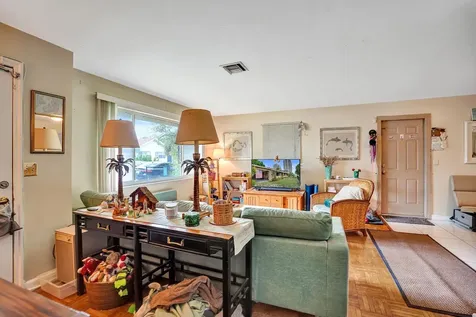 401 42nd Street West Palm Beach FL 33407
