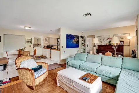 401 42nd Street West Palm Beach FL 33407
