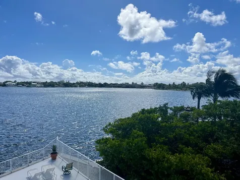 301 Croton Avenue Lantana FL 33462