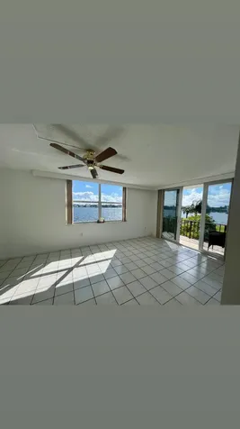 301 Croton Avenue Lantana FL 33462