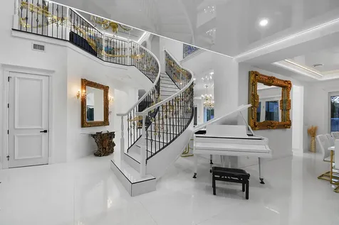 377 Squire Drive Wellington FL 33414