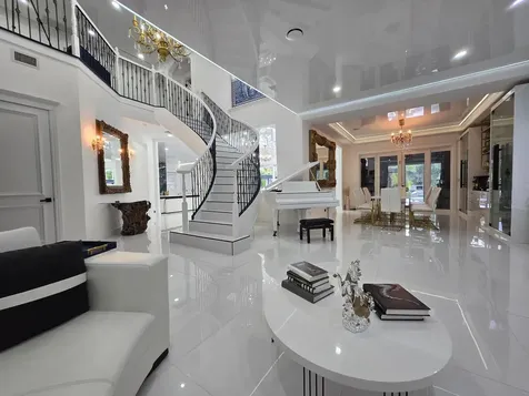 377 Squire Drive Wellington FL 33414
