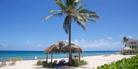 1225 Hillsboro Mile Hillsboro Beach FL 33062
