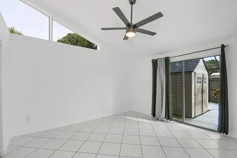 5805 Golden Eagle Circle Palm Beach Gardens FL 33418