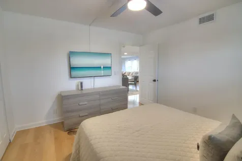 3040 Lake Shore Drive Riviera Beach FL 33404