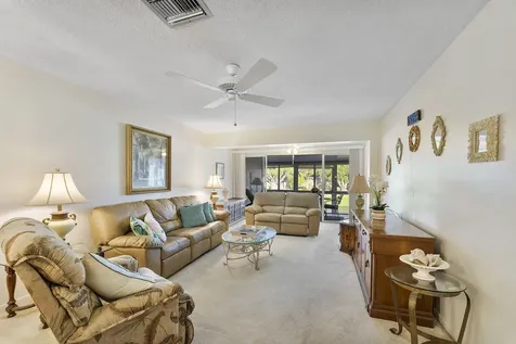 1050 Citrus Delray Beach FL 33445