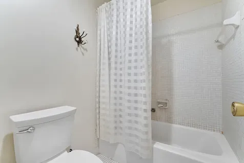 1050 Citrus Delray Beach FL 33445