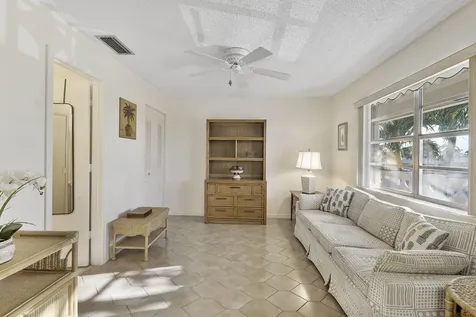 1050 Citrus Delray Beach FL 33445