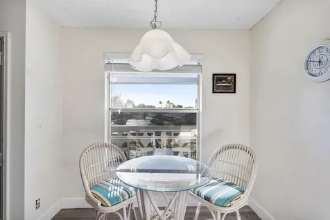 1050 Citrus Delray Beach FL 33445