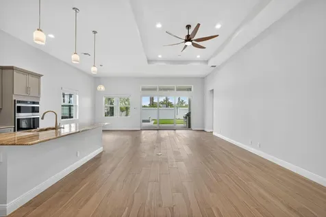 9901 Regency Way Palm Beach Gardens FL 33412