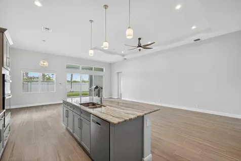 9901 Regency Way Palm Beach Gardens FL 33412