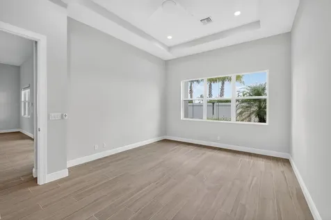 9901 Regency Way Palm Beach Gardens FL 33412