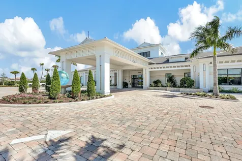 9901 Regency Way Palm Beach Gardens FL 33412