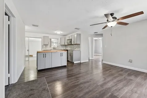 4364 N Mary Circle Palm Beach Gardens FL 33410