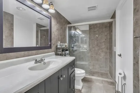 4166 Inverrary Drive Lauderhill FL 33319