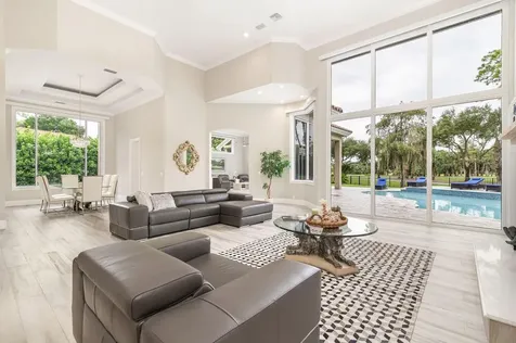 1543 Breakers West Boulevard West Palm Beach FL 33411