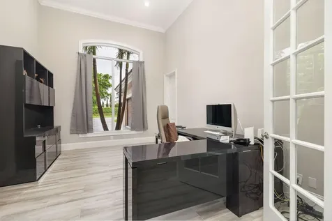 1543 Breakers West Boulevard West Palm Beach FL 33411